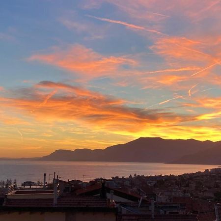 La Terrazza Bed and Breakfast Bordighera Εξωτερικό φωτογραφία