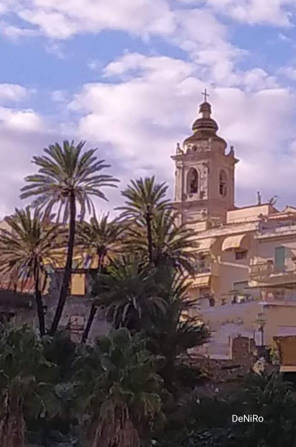 La Terrazza Bed and Breakfast Bordighera Εξωτερικό φωτογραφία